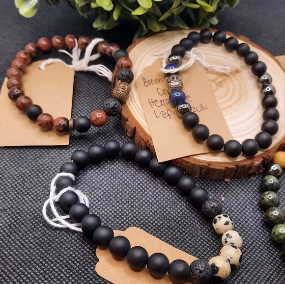 Bigger size.  Semi precious bracelets - Picture 1 of 2